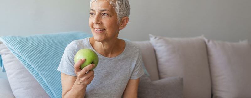 Las vitaminas diarias que necesitan las personas mayores
